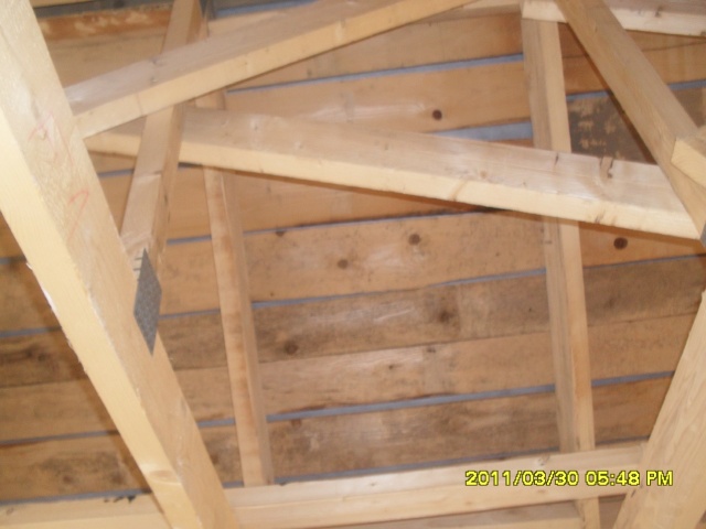 Șarpante și structuri din lemn